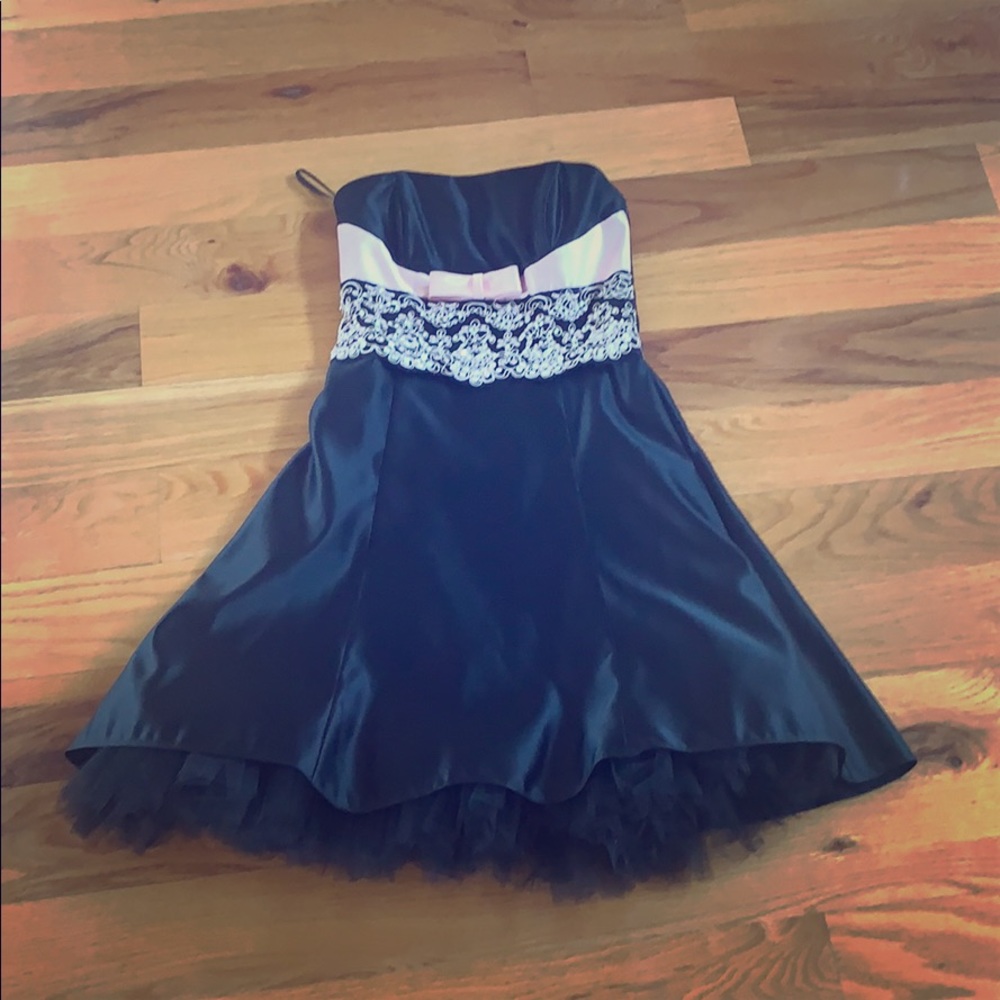 Jessica McClintock black formal dress